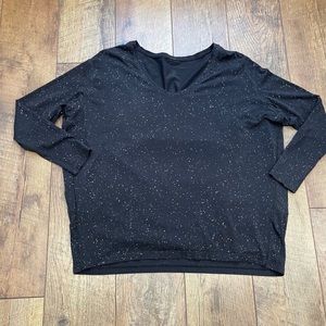 Lululemon Back in Action V in Splatter Dye Black